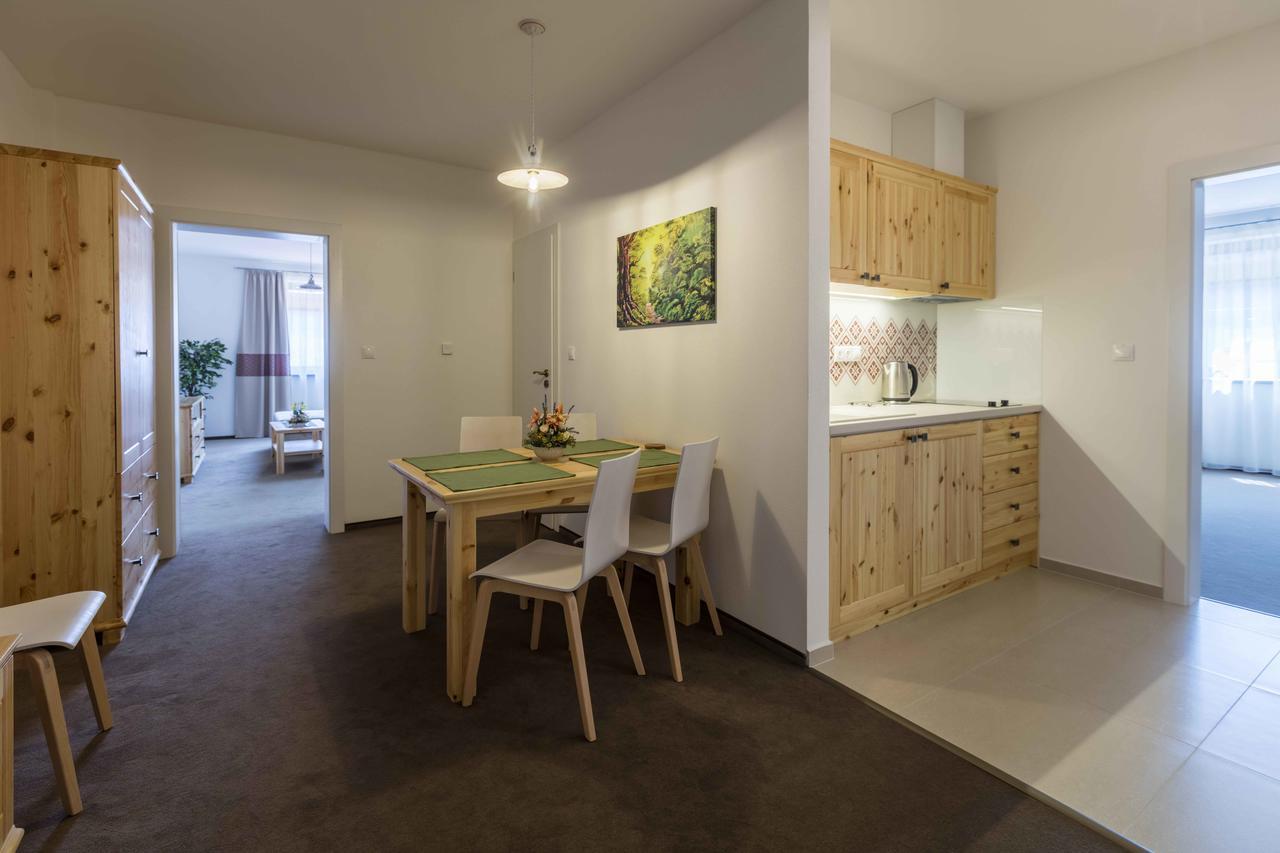 Rezort Gothal Apartmany A Penziony Donovaly Bagian luar foto